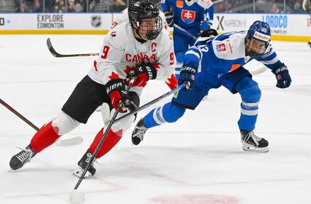 Sześć goli od Kanadyjczyków. Słowacy jednak wciąż w grze o awans na Hlinka Gretzky Cup